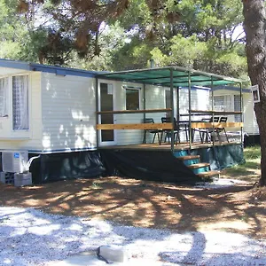 Üdülőpark Mobilehome - Dalmacija Camp, Privlaka